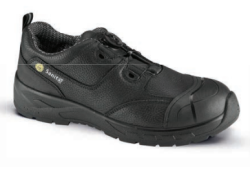 Diaba's safety shoes with S-lock lacing system