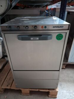 Glasopvaskemaskine Jolly 40 BD PS med drænpumpe brugt