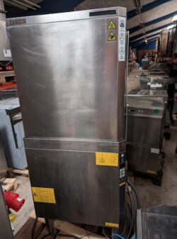 Hood dishwasher with automatic lift from Zanussi, used