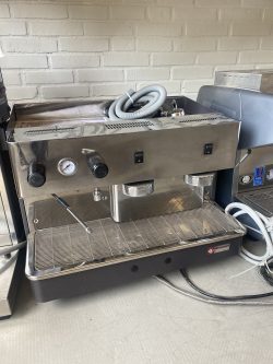 Espresso machine with 2 groups from Diamond