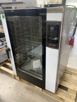 Industrial oven from Primax with Touchscreen 12 plug demo model