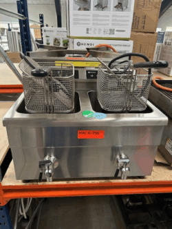 friture fra hendi med to kar bordmodel, brugt - 14 dages garanti. Du kan tilkøbe 12 mdr. for 799 kr.