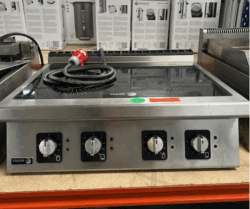 induktionskomfur fra Fagor 700 serie - 14 dages garanti. Du kan tilkøbe 12 mdr. for 799 kr.