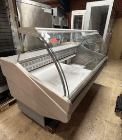 køledisk 110cm dyb, 2 meter lang brugt - 14 dages garanti. Du kan tilkøbe 12 mdr. for 799 kr.