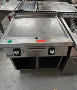 Fagor stegeplade 900 serie, brugt - 14 dages garanti. Du kan tilkøbe 12 mdr. for 799 kr.
