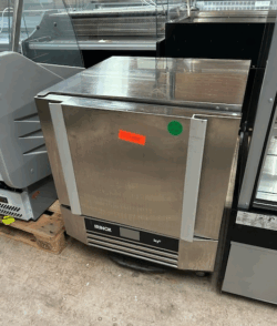 blæstkøler fra Irinox, brugt - 14 dages garanti. Du kan tilkøbe 12 mdr. for 799 kr.