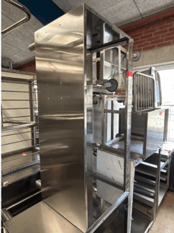 understel, måler 1200x560x600, brugt - 14 dages garanti. Du kan tilkøbe 12 mdr. for 799 kr.