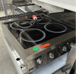 induktionskomfur fra Fagor 900 serie, brugt - 14 dages garanti. Du kan tilkøbe 12 mdr. for 799 kr.