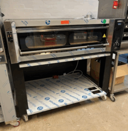 Pizzaovn Gam vega til 6 pizzaer, demomodel - 14 dages garanti. Du kan tilkøbe 12 mdr. for 799 kr.