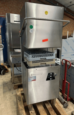 Hætteopvasker fra Hobart, brugt - 14 dages garanti. Du kan tilkøbe 12 mdr. for 799 kr.