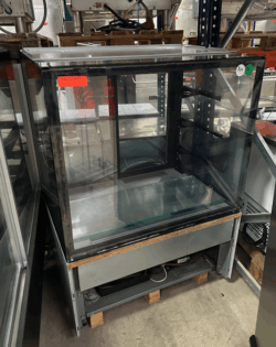 kølemontre 1 meter bred, brugt - 14 dages garanti. Du kan tilkøbe 12 mdr. for 799 kr.