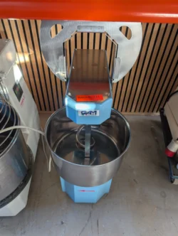 dejælter fra gam 20 liter, demomodel - 14 dages garanti. Du kan tilkøbe 12 mdr. for 799 kr.