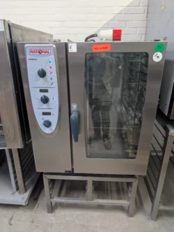 Industriovn fra Rational CombiMaster 10 sitk- 14 dages garanti. Du kan tilkøbe 12 mdr. for 799 kr.