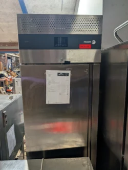 Industrikøleskab Fagor AUP-11 TOPMODEL brugt- 14 dages garanti. Du kan tilkøbe 12 mdr. for 799 kr.