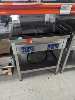 Kogebord fra Jøni med 4 zoner - 14 dages garanti. Du kan tilkøbe 12 mdr. for 799 kr.