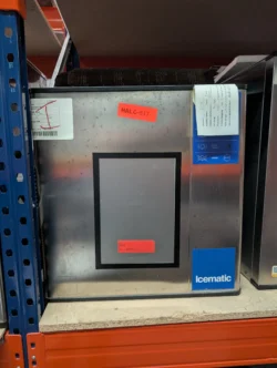 Isterningemaskine 134 kg / 24 timer M132 Icematic brugt t/ eksternt kammer - 14 dages garanti. Du kan tilkøbe 12 mdr. for 799 kr.