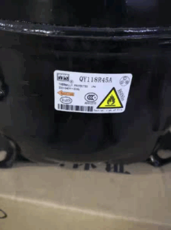 RESTSALG - Kompressor, QY118R45A