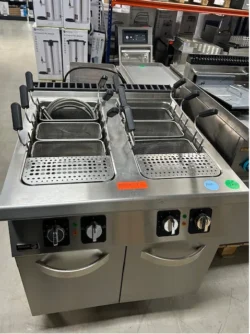 pastakoger fra Fagor med 6 kurve, brugt - 14 dages garanti. Du kan tilkøbe 12 mdr. for 799 kr.