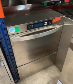 underbordsopvasker fra Fagor model ad-505, brugt - 14 dages garanti. Du kan tilkøbe 12 mdr. for 799 kr.