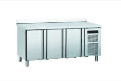 LANGTIDSLEJE -Kølebord med 3 døre, Fagor EMFP-180-GN SP