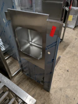 Bord med krog til opvaskemaskine 120x70 - 14 dages garanti. Du kan tilkøbe 12 mdr. for 799 kr.