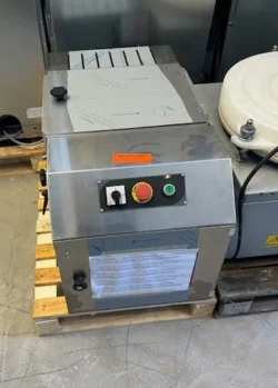 Prismafood dejskære, brugt - 14 dages garanti. Du kan tilkøbe 12 mdr. for 799 kr.