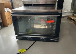 Tecnodom nerone 3 stiks ovn til 600x400 plader, brugt - 14 dages garanti. Du kan tilkøbe 12 mdr. for 799 kr.