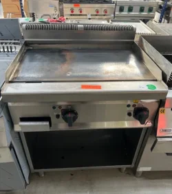 Stegeplade fra Bertos, brugt - 14 dages garanti. Du kan tilkøbe 12 mdr. for 799 kr.