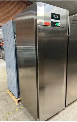 Fryseskab fra Coolhead model Qn7, brugt - 14 dages garanti. Du kan tilkøbe 12 mdr. for 799 kr.