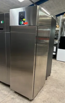 fryseskab fra Premium model Qn6, brugt- 14 dages garanti. Du kan tilkøbe 12 mdr. for 799 kr.