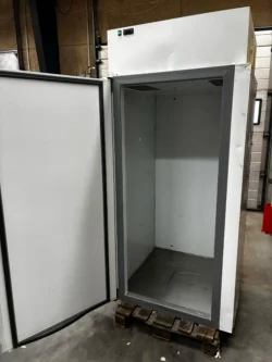 Minicella FRYS minifrostrum 1x1 meter brugt - 14 dages garanti. Du kan tilkøbe 12 mdr. for 799 kr.