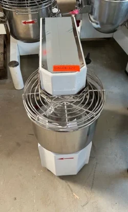 dejælter fra gam 15 liter, demomodel - 14 dages garanti. Du kan tilkøbe 12 mdr. for 799 kr.