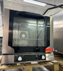 4 stiks ovn fra GGm gastro, brugt - 14 dages garanti. Du kan tilkøbe 12 mdr. for 799 kr.