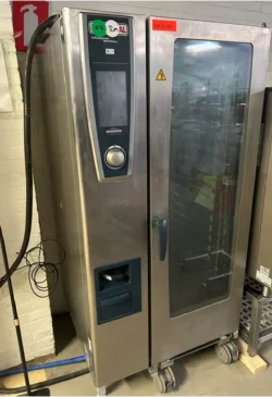 Rational 20 stiks ovn model SCC 201, brugt