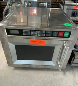 programmerbar microovn fra Maxima, brugt - 14 dages garanti. Du kan tilkøbe 12 mdr. for 799 kr.