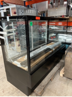 kølemontre fra Tecnodom model Evok180, brugt - 14 dages garanti. Du kan tilkøbe 12 mdr. for 799 kr.