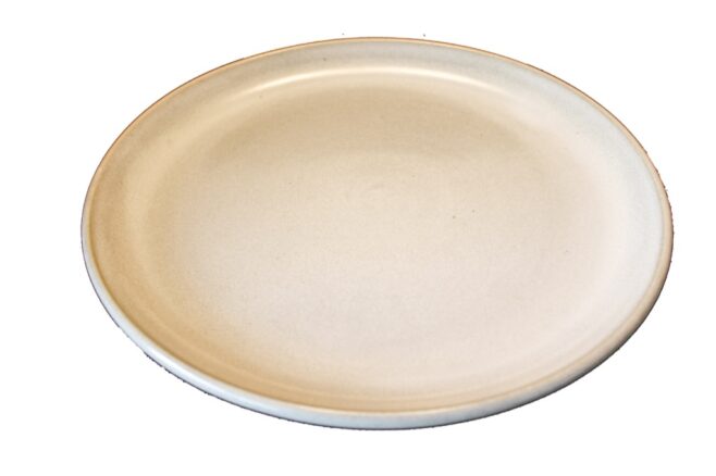 Flad tallerken 22 cm, Sandfarvet stetøj
