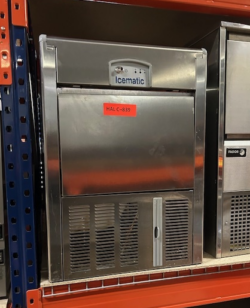 icematic isterningemaskine, brugt - 14 dages garanti. Du kan tilkøbe 12 mdr. for 799 kr.
