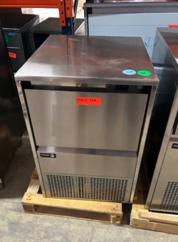 Fagor isterningemaskine model EFICE60, brugt - 14 dages garanti. Du kan tilkøbe 12 mdr. for 799 kr.