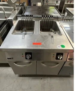 elektrisk friture fra Fagor 2x15 liter 900 serie, brugt - 14 dages garanti. Du kan tilkøbe 12 mdr. for 799 kr.
