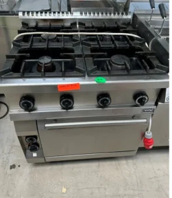 kogebord med elektrisk ovn fra Emmepi, brugt - 14 dages garanti. Du kan tilkøbe 12 mdr. for 799 kr.