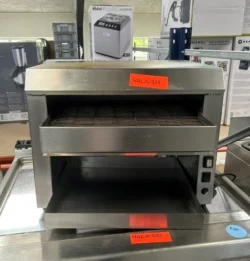 brødrister fra FKI model UT400, brugt - 14 dages garanti. Du kan tilkøbe 12 mdr. for 799 kr.