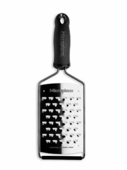 Gourmet rivejern, flere varianter haves, Microplane XL Grov (restsalg)