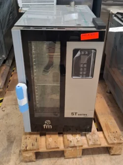 10 stiks kompaktovn fra FM, udstillingsmodel - 14 dages garanti. Du kan tilkøbe 12 mdr. for 799 kr.
