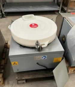 Dejbollemaskine, Brugt, IKA-LINE Storkøkken A/S OEM-AS/T - 14 dages garanti. Du kan tilkøbe 12 mdr. for 799 kr.