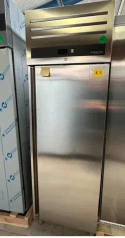 industrikøleskab, Brugt, SCANDOMESTIC A/S 63318510000GUR700X_SCA - 14 dages garanti. Du kan tilkøbe 12 mdr. for 799 kr.