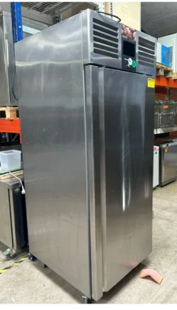 Raskeskab, Brugt, frenox gl8-rp-w - 14 dages garanti. Du kan tilkøbe 12 mdr. for 799 kr.