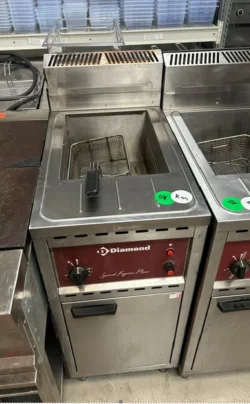 gasfriture fra Diamond med 1 kar, Brugt, Diamond Europe FSM-16 G/C - 14 dages garanti. Du kan tilkøbe 12 mdr. for 799 kr.