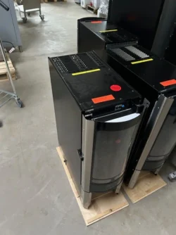 Juicedispensor, brugt -14 dages garanti. Du kan tilkøbe 12 mdr. for 799 kr.