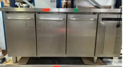 kølebord med 3 låger fra Gram, Brugt - 14 dages garanti. Du kan tilkøbe 12 mdr. for 799 kr.